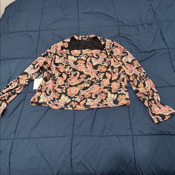 1.STATE Black Paisley Blouse | Floral Print | Long Sleeve | Size M | NWT - Picture 7 of 7